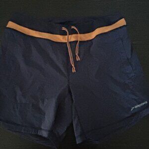 BROOKS Women's Equilibrium Shorts - Gray w/Orange Trim Waist - Size Large